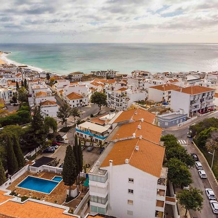 Casa Santa Maria - Sea View - 500M From The Beach - Wifi Albufeira Buitenkant foto