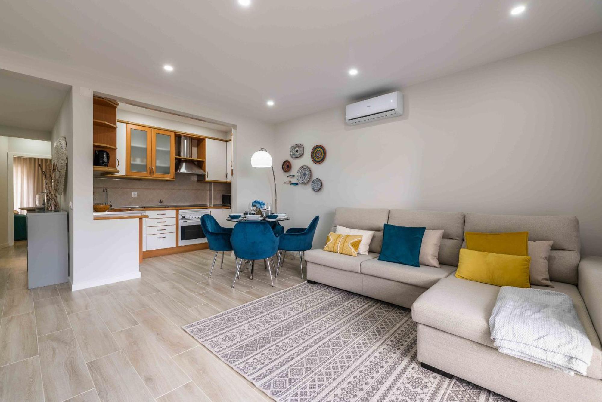 Casa Santa Maria - Sea View - 500M From The Beach - Wifi Albufeira Buitenkant foto